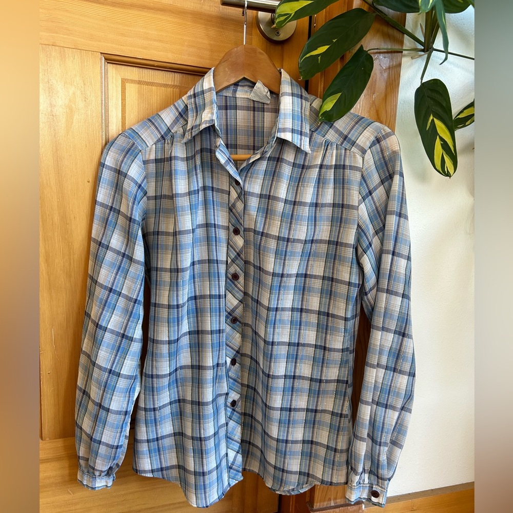 Vintage ‘70s Plaid Shimmery Women’s Button-Down Shirt